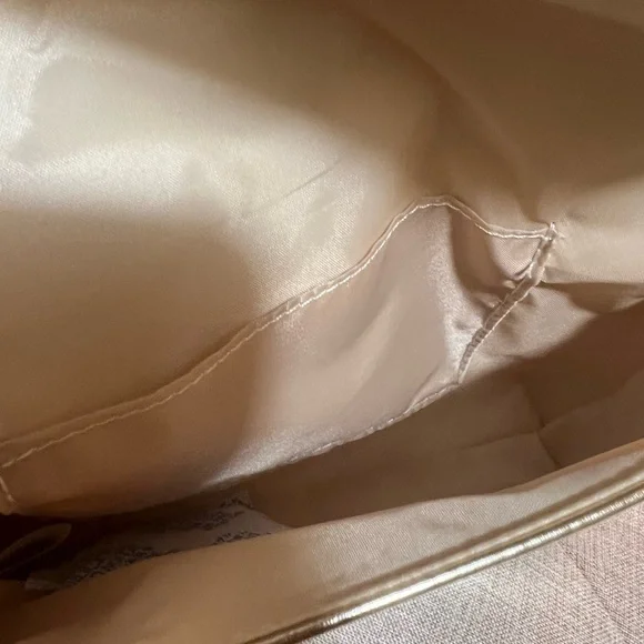 Jimmy Choo Gold Crossbody Bag with Chain Strap - Picture 5 of 9